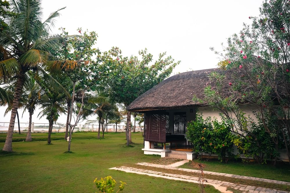 Le Pondy Beach Resort